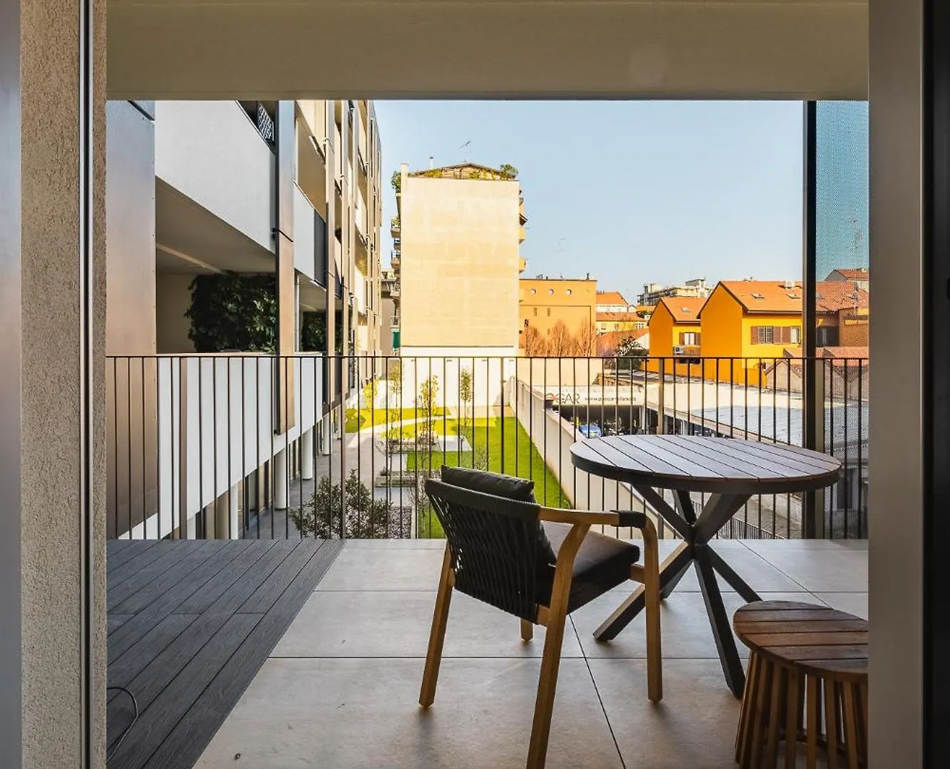 Navigli Cozy Design Studio With Balcony Milan